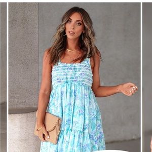 Vici 💚 smocked dress, small NWT